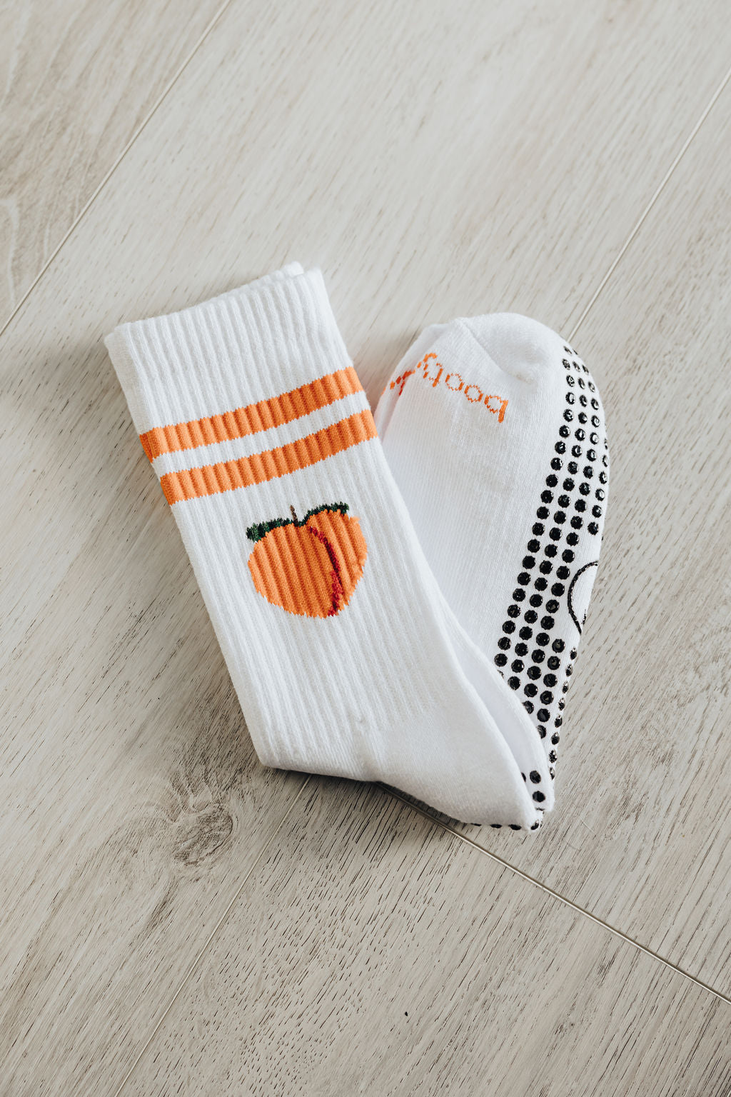 "Bootylicious" Long Grip Socks